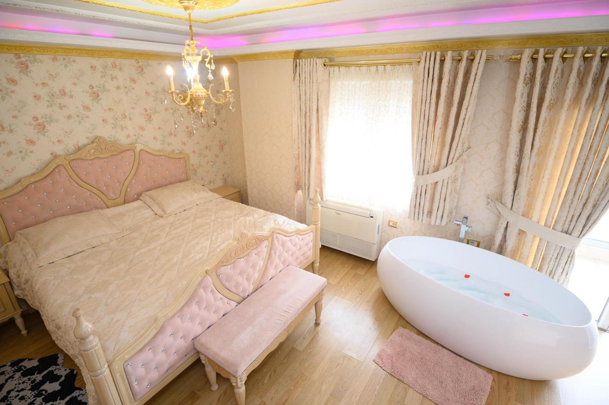 Luxurious Apartment Lake View Pogradec Bagian luar foto